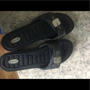 Dr. Scholls slides/sandals